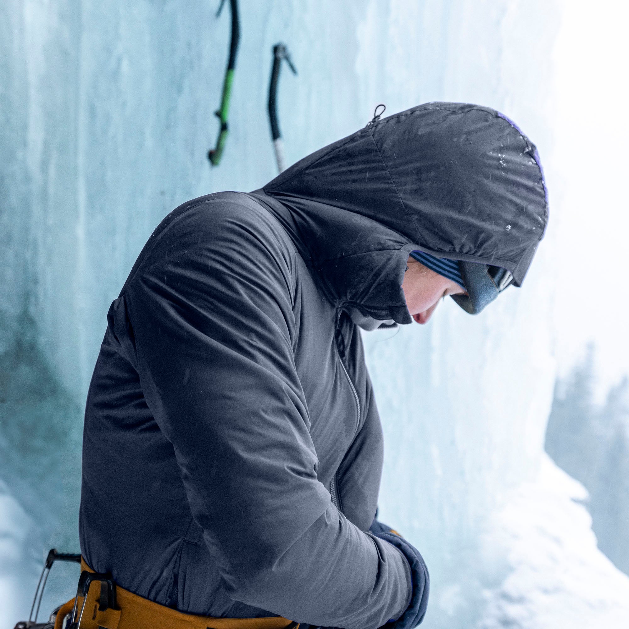 Featured Image Women's Wool Aire Hoodie