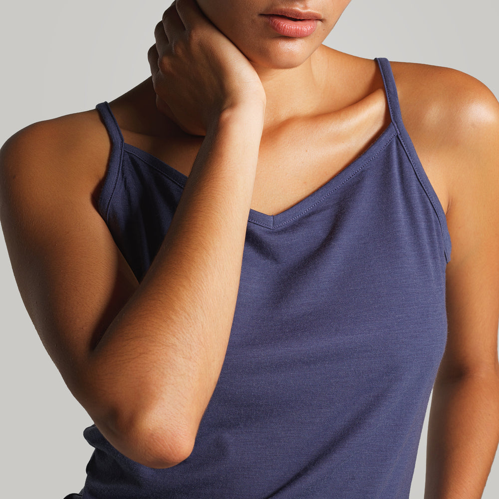 Studio model is 5'6'' and wearing a size Small