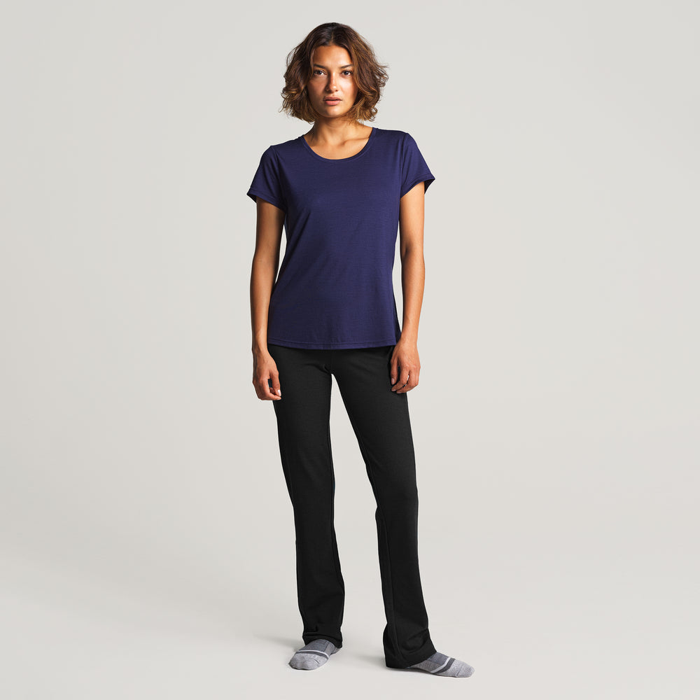 Studio model is 5'6'' and wearing a size Small 