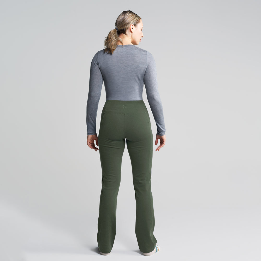 Model is 5'8'' and is wearing a size Small